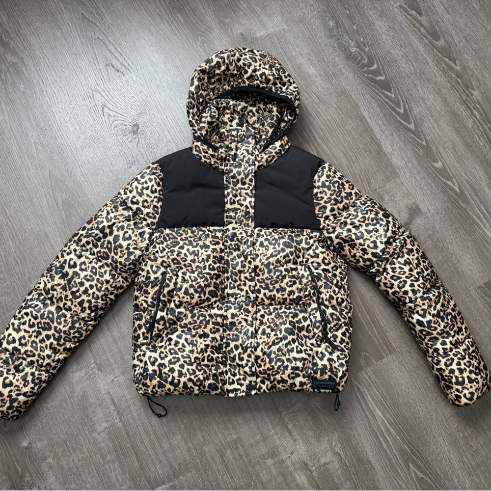 Kendall & Kylie Leopard Print Puffer Jacket Size Small